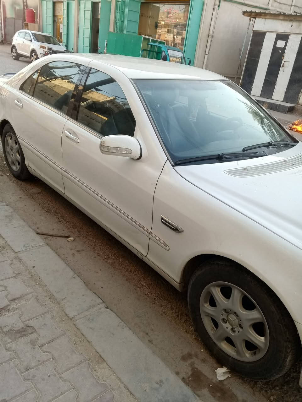 مرسيدس غواصه 2001 سته سلندر للبيع مكفوله السعر 115 تلفون *********** البصره
