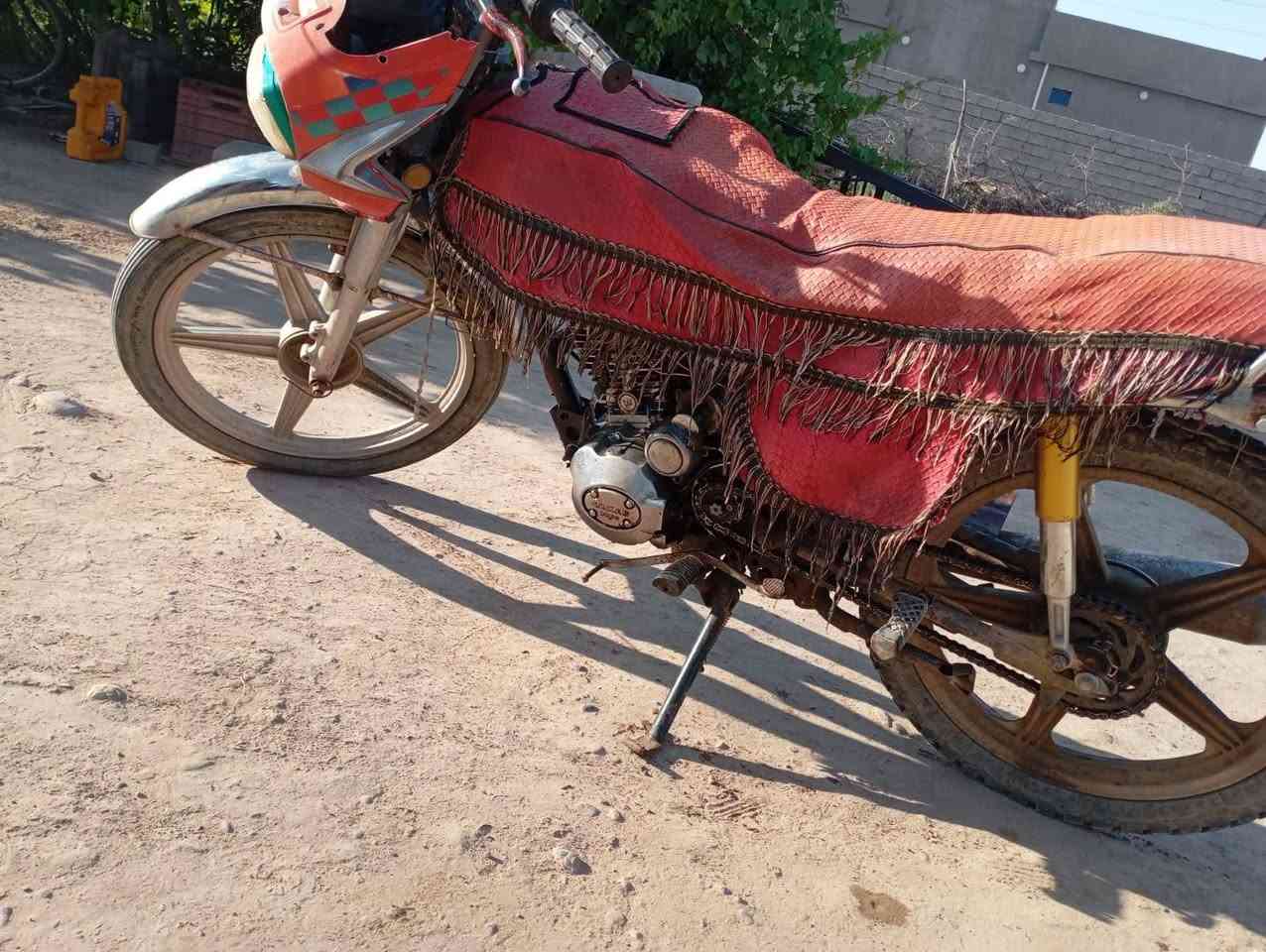 السلام عليكم ماطور جني ابو الكله كزوز مبدل رياضي موجود بل صوره شغل وطلع السعر130بي مجال اتصل فقط
***********ناحيه الزويه

