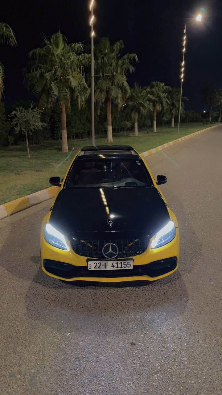 للبيع

مارسيدس c300 2016  اربيل AMG كت كامل

فول 1/1 

فتحه بانوراما

شاشه جبيره 

سياره كلش كلش جديده وبدون نقص 

سياره حادث مابيها مغيرين لونه اصفر

سعر145 وبيها مجال

رقم الهاتف *********** كركوك, العراق
