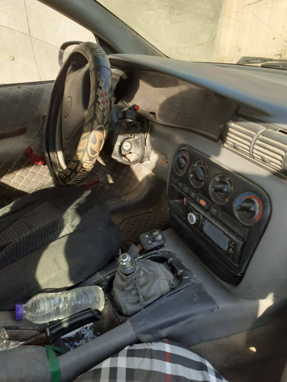 سيارة اوبل بزون موديل   ٩٤  الرقم قادسية  وصاحبها في الشوملي وجاهز لتحويل السنوية
الكير جاهز والمحرك حجم ٢٠٠٠ جاهز وبدون تنقيص للدهن
السيارة فقط بحاجة الى ترتيب
وحاليا السيارة في الكوت 
وللتواصل لطلب معلومات والاستفسار الاتصال بالرقم
***********  سيد حامد
