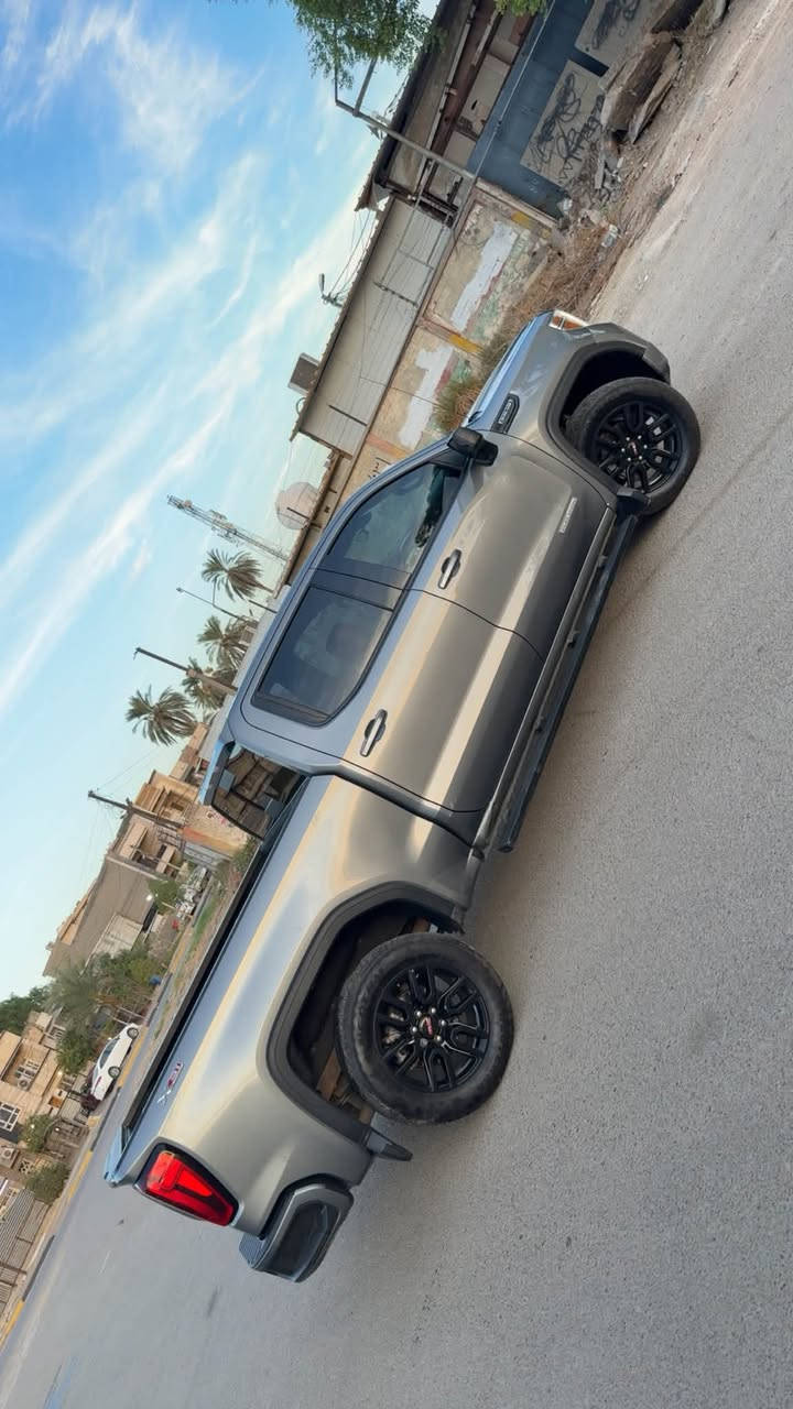 سييرا Elevation • V8 ٥٣٠٠ • ١١٣ الف