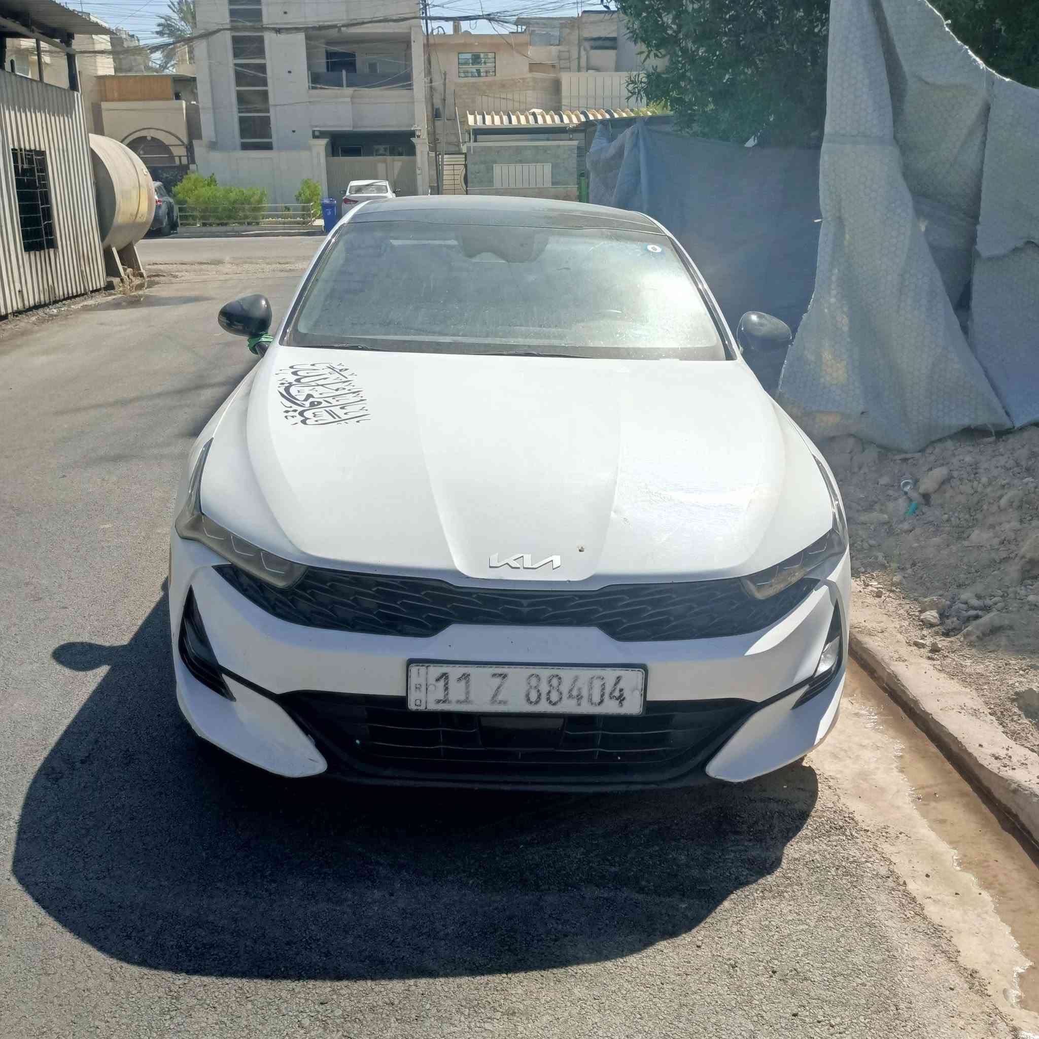 سلام عليكم k5 GTline مديل 2023 فول مواصفات بنوراما حادث خلفي 3قطع بجم أمامي كبس محرك 1600تيربو ماشيه 82الف سونار موجود داخل لمنشور سعرها 125 وعدي ضرف ومتوازي وبيها مجال للطيبين للتواصل *********** مكانها بغداد العامريه
