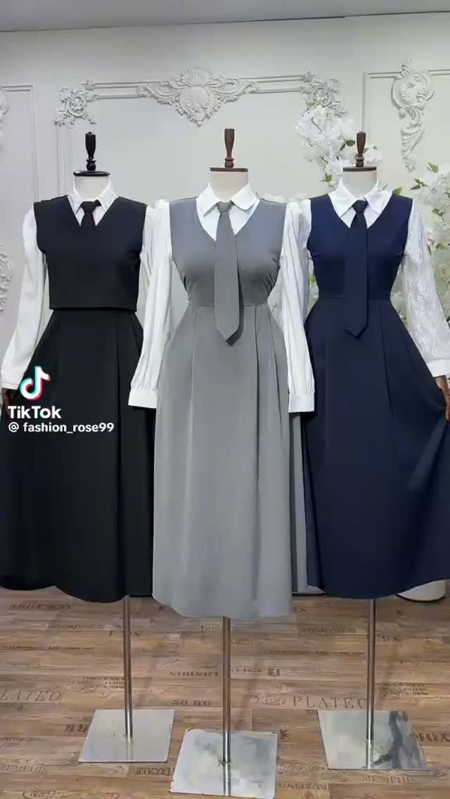 تكرار وصل صدريه نسائي الترند

نص مكتوب في الصور:
- TikTok
- @ fashion_rose99