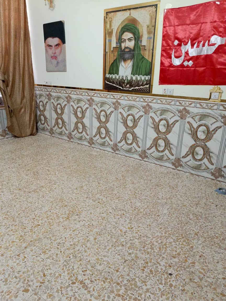 السلام عليكم بيت للبيع 100 متر ماي ومجاري كهرباء والشارع سبيس يم الساده الط *********** العماره الجديده
