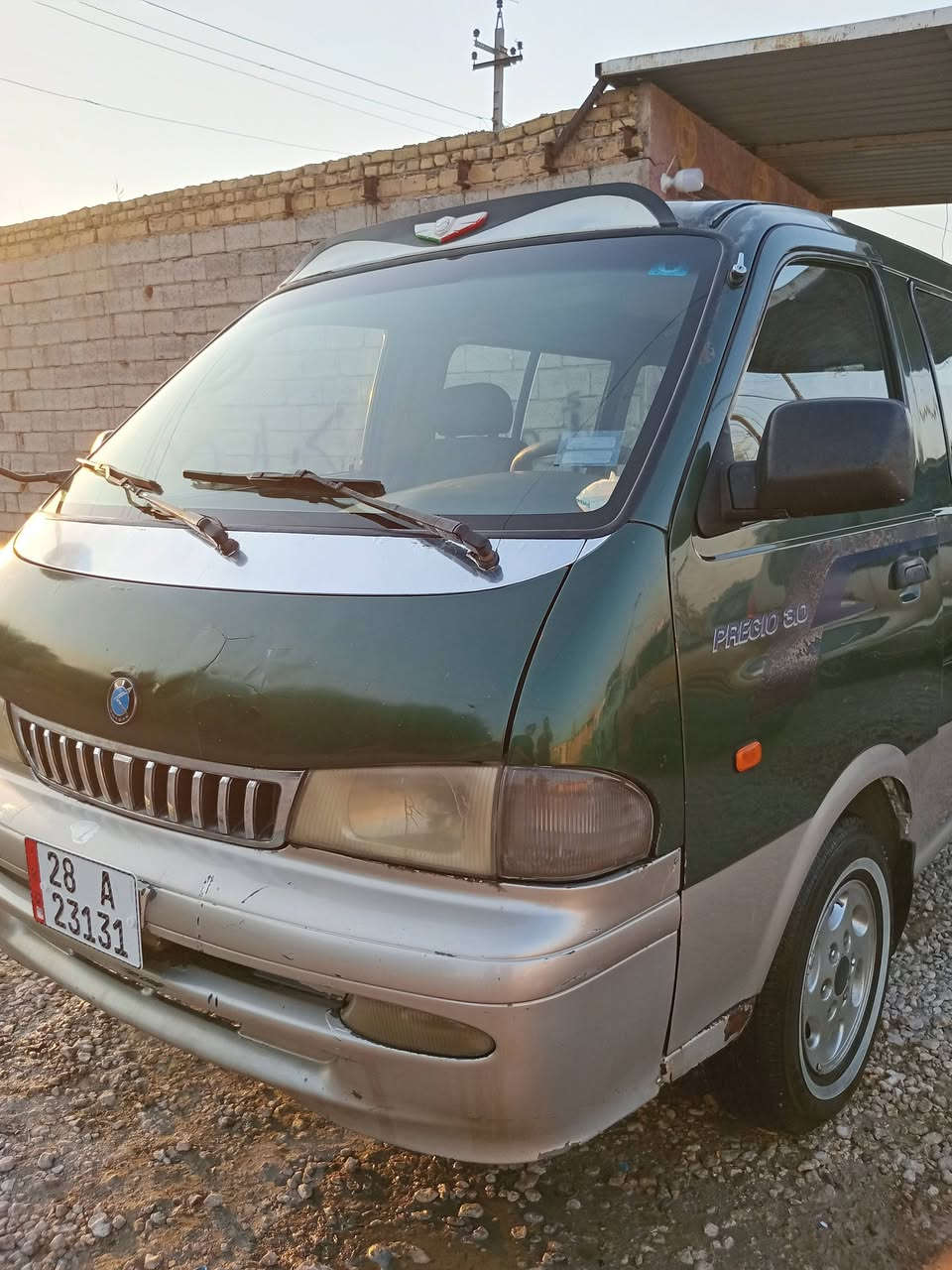 السلام عليكم 
بريجو للبيع موديل 2000 اصل سياحي 
رقم نجف انكليزي بأسمي شخصياً سنويه لل 31 هزه جديده تحويل مباشر 
مصفره هيئه وغرامات ربع مامطلوبه 
محرك 3000 شرط
كير شرط 
اكسن شرط
حداديه نضيفه 
غرفتها نضيفه

السياره مصبوغه حزام 
الشواصي الخلفيات معمرات 
السياره جاهزه كلشي ماتذب عليها كبل للشارع 

العنوان النجف مشخاب سوق شعلان 
السعر 70$ وبي مجال 
للاستفسار ***********
