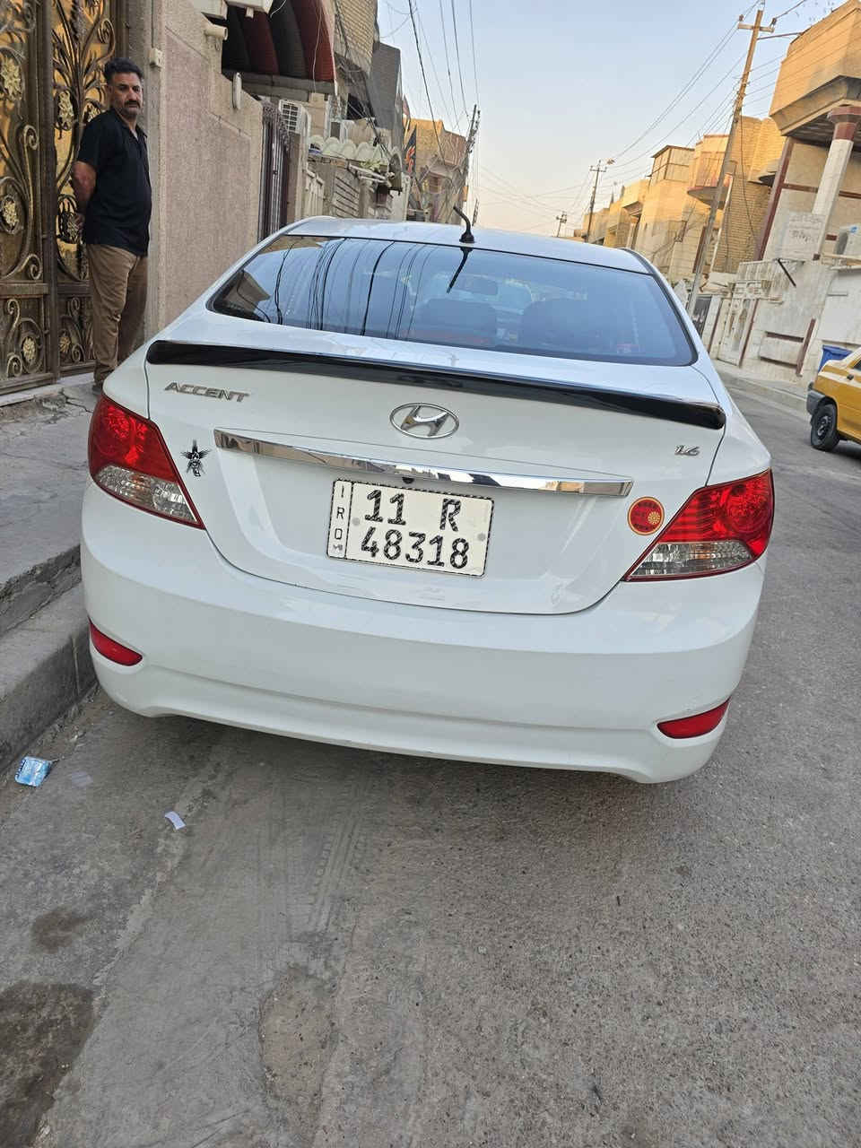 اكسنت 2016 خليجي محرك 1600 نضيفه من البيت الدوام مكاني بغداد البلديات جاملغ مصبوغ بدون دواخل وصبغ دوس السياره احلى من الصور وحيل نضيفه تجي وتشوف*********** سعر 94
