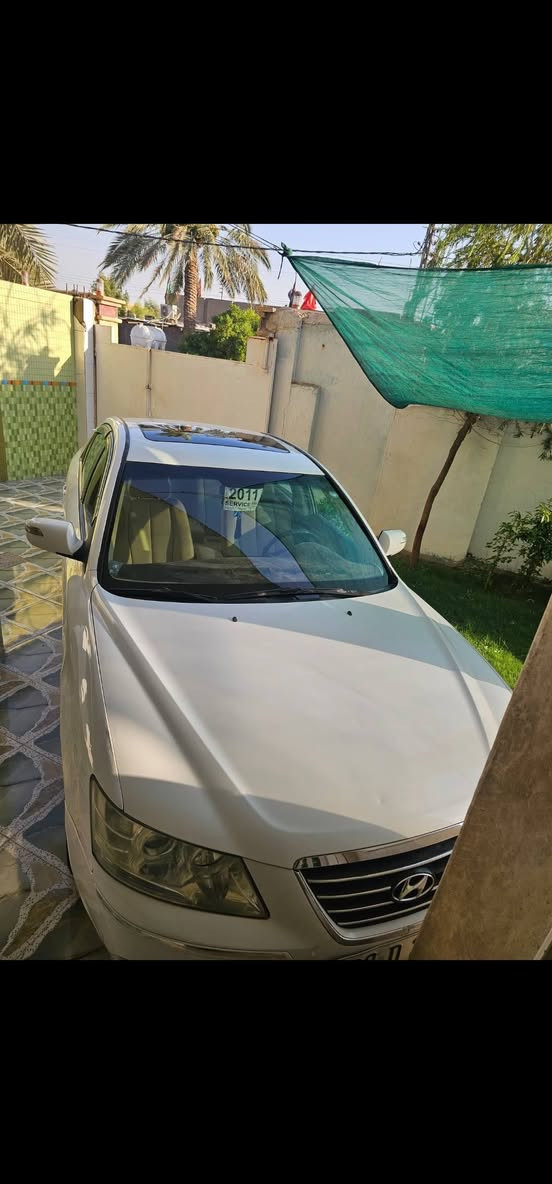 السونار مع الصور سوناتا ١١فول مواصفات رقم أربيل دولي سنويه هزه فحص كله جديد سياره جاهزه من كلشي كير محرك ٢٠٠٠دوش سياره جاهزه تحويل وكاله اني حاضر سياره بيه صبغ موضح بل سونار تصليح فقط بل تكمه اليسرى من جه السايق لغود شواصي كله مكفول ***********السعر ٩٨ ورقه
