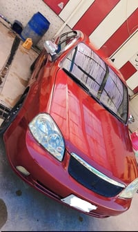 سيارة • واتساب • بدون تفاصيل