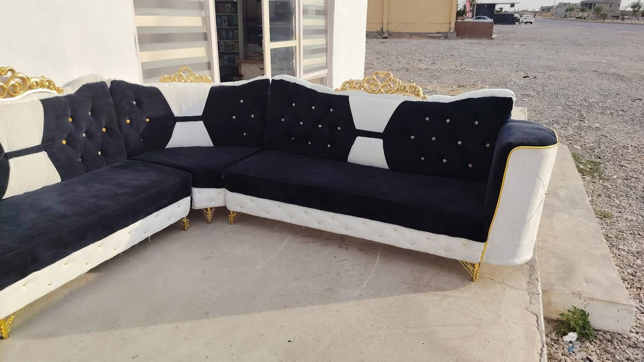 ديوان • ١٣ متر ونص • خشب عراقي
