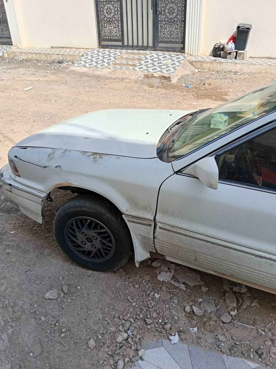 مستبوشي كلانت 91 محرك كير شرط سياره نضيفه مال جناي سياره احلا من الصوره صدر جديد تايرات جدد تريد وكالة أو تحويل للستفسار اكثر اتصل الشراي يتصل على الرقم *********** السعر 26 وبيها مجال السياره حلو وخير من الله
