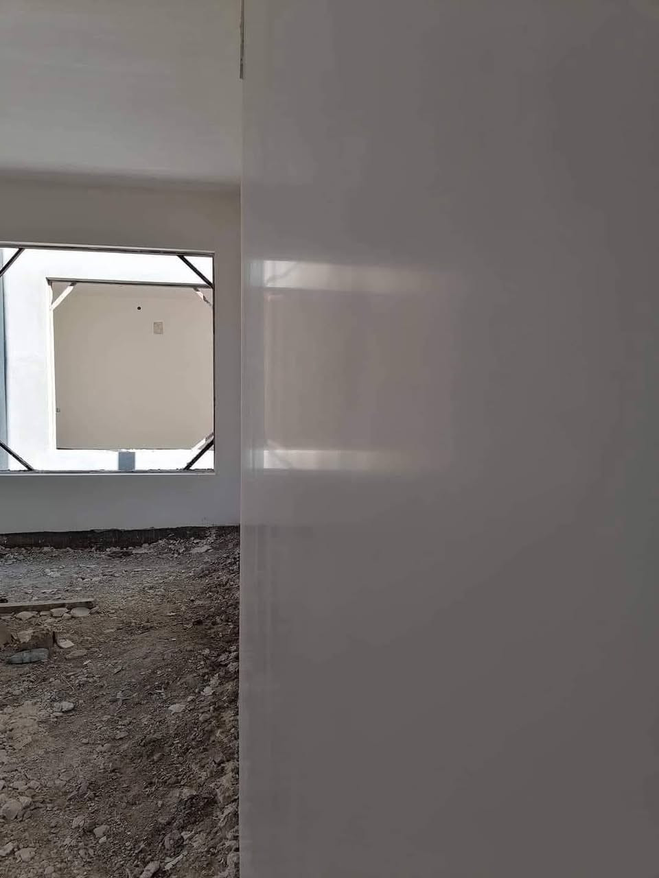 سلام عليكم لبخ ومخمر جص شغل درجه اولى شرط مهندس هذا رقمي ***********
