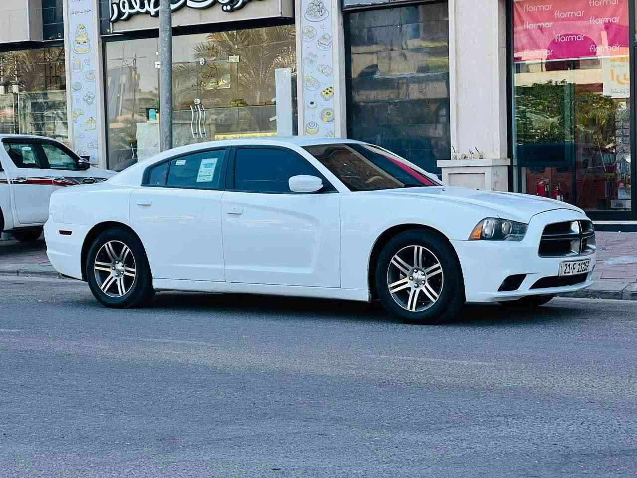 جارجر مديل2012  137قابل للتفاوض الاستفسار اتصل *********** وارد كندي كفاله عامه ضربه وصبغ وتبديل مواصفات شاشه كبيره تحكم ستيرن كامره خلفيه دواره بصمه تشغيل بصمه أبواب تشغيل عن بعددخل بيجي قطعتين تبريد حساسات امامي وخلفي مكينه 3600 مكينه وكير مكفولات ماشيه 129 حداديه جديده تخم تاير تبريد ثلج رقم دولي سنويه ل 30 مكان سياره كربلاء كربلاء, العراق
