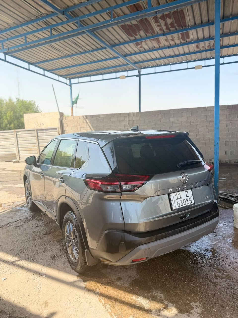نيسان روج ٢٠٢٣ s رقم بغداد مكانها الدورة
٣ سلندر ماشية ٥٠ الف كيلو
السيارة حادثها حافة البنيد 
وعكس السايق بيها بارد قليل 
صبغ بنيد فقط 
مواصفات 
رادار امامي خلفي جانبي 
حساسات كامرة شفتات ستيرن 
السيارة على وضع الوكالة ممبدل بيها شي اني مستوردها 
سعرها ١٤٨ 
للتواصل ***********
