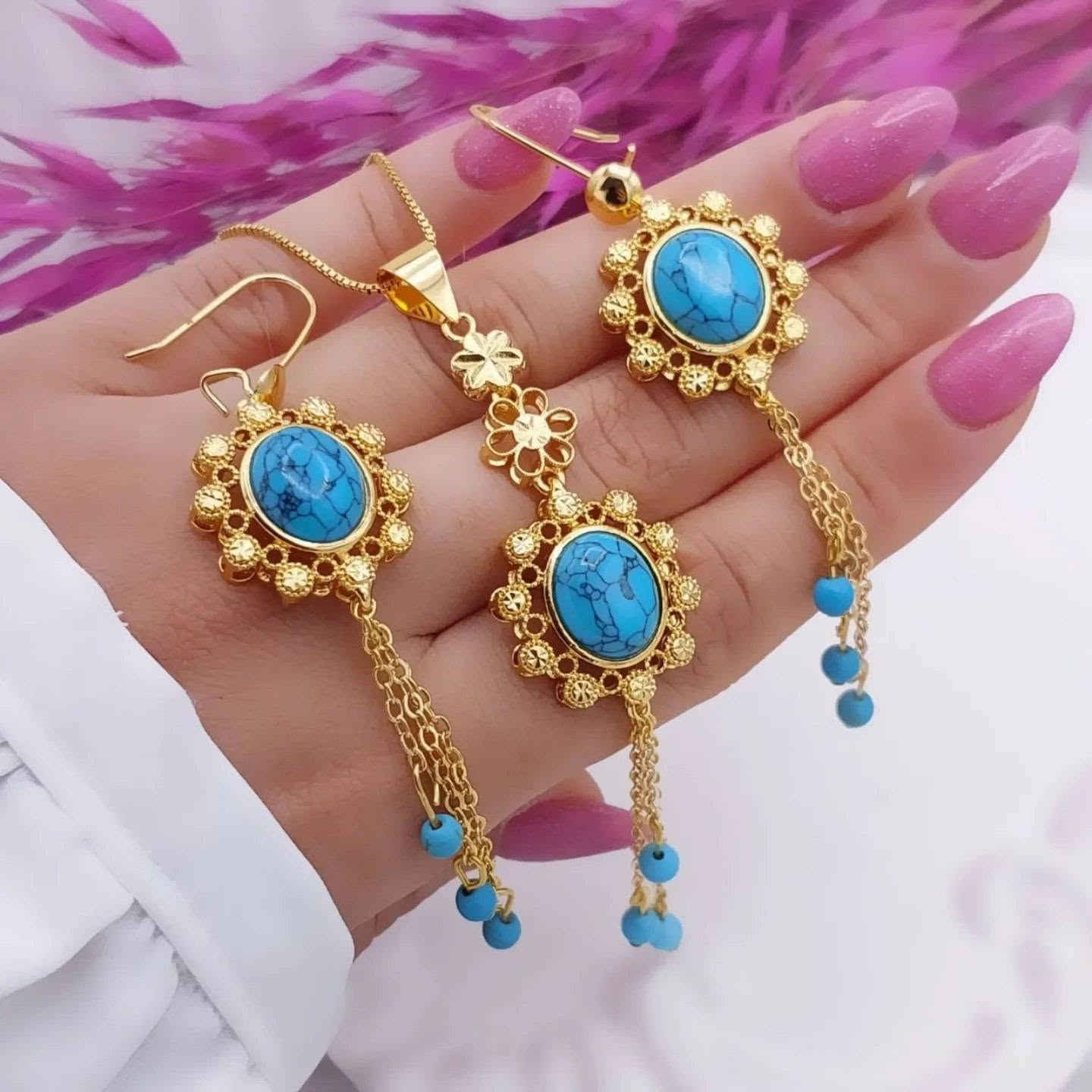 سوار • لون ثابت • توصيل متاح