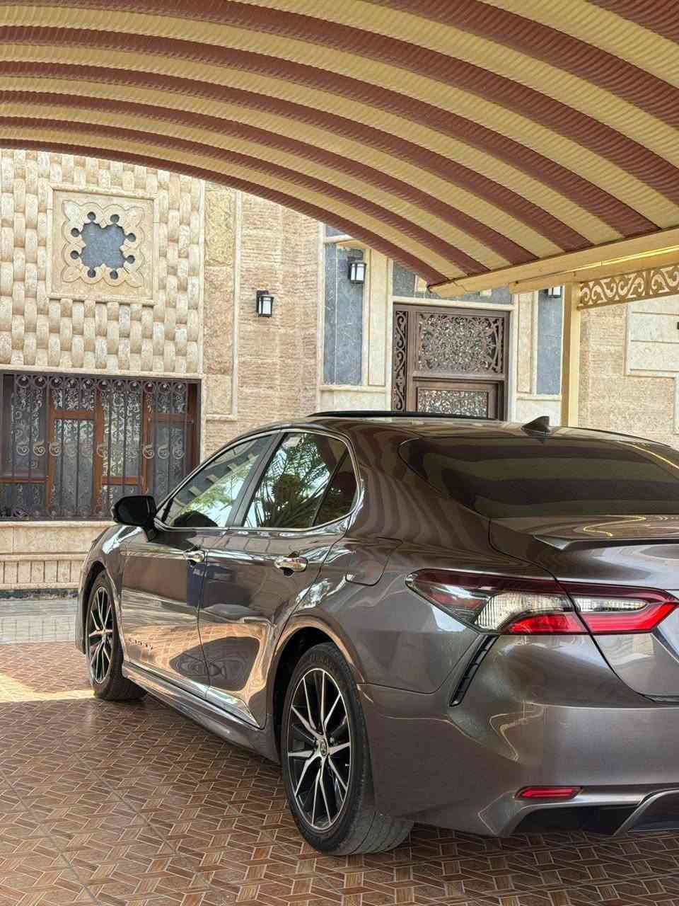 بسم الله الرحمن الرحيم
والصلاة والسلام على رسول الله

للبيع او المراوس

كامري  موديل 2023

فئة SE بلاص فول مواصفات

رادار امامي خلفي نقطة عمياء 

بصمة

فتحة

تحكمات ستيرن

كشن جلد

السعر 200 وبيها مجال

السيارة جديدة ماشاءالله

وشرط التحويل ثاني يوم

الموقع: صلاح الدين تكريت قظاء العلم

رقم الهاتف _ ***********

والف هلا بل شراي
