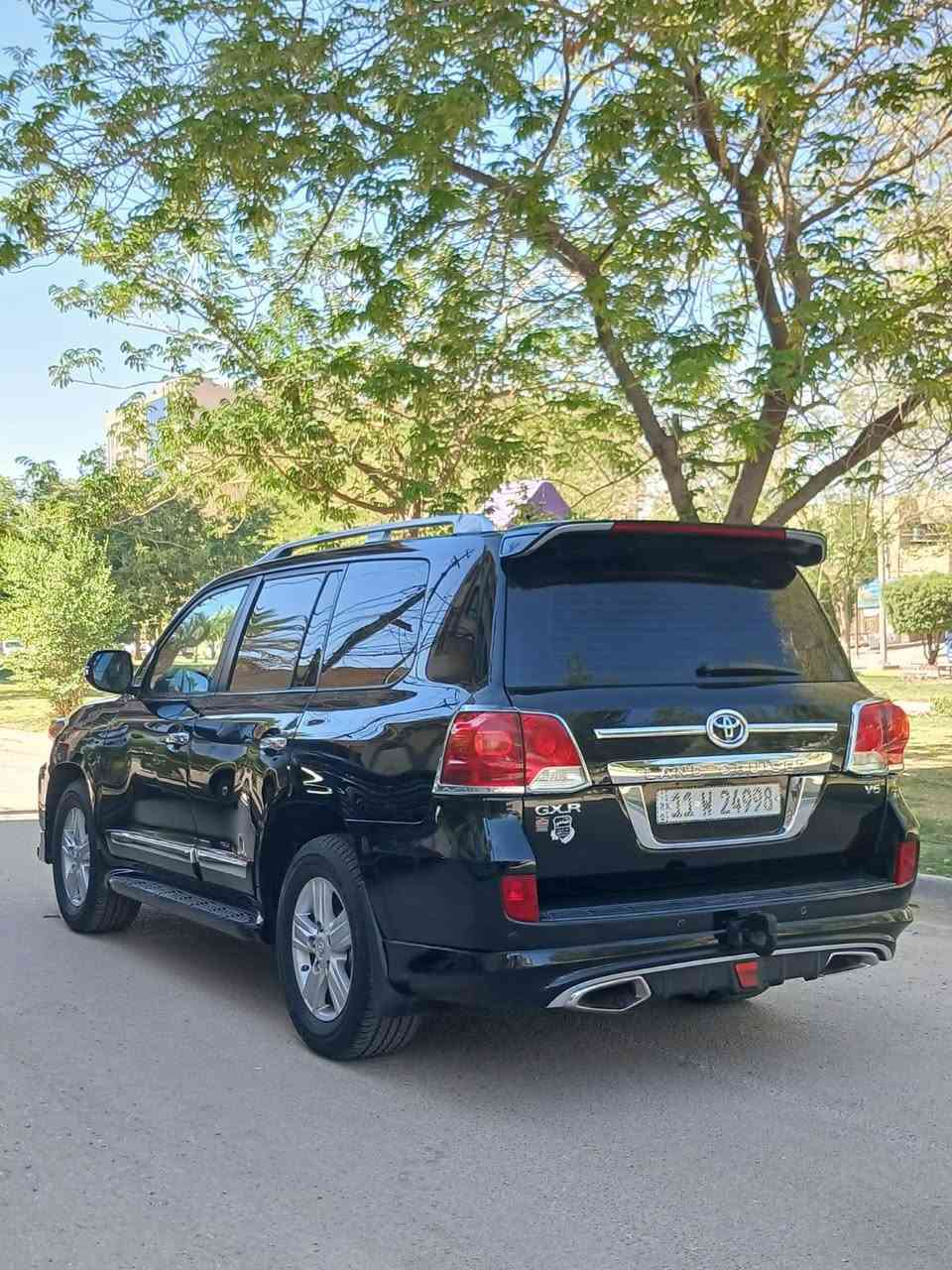 السلام عليكم لأندكروز موديل 2015
محرك4000 V6
رقم بغداد بسمي تحويل ثاني يوم  
مكفوله كفاله عامه من صبغ والتبديل والفتح
فول مواصفات
بصمه تشغيل
بصمه أبواب
أشارت ترحيب
تشغيل عن بعد
مري شفط
فتحه سلايت
كشنات جلد اصلي
كشن كهرباء 
جام تصعيد تنزيل عل ريمونت
8 ايرباك
3قطع تبريد
ثلاجه
مري قلاب
كامره
شاشه امامبه
حساس أمامي
حساس خلفي
وباقي مواصفات المعروفه
ماشيه 160الف حقيقي
السعر 318
 بيها مجال
للإستفسار اتصل
رقم التلفون ***********
مكان السياره كربلاء
