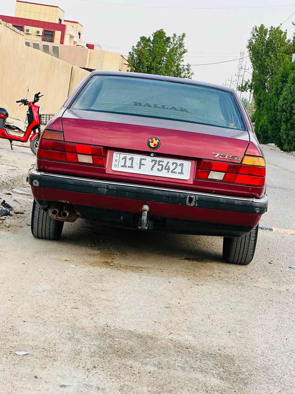 سلام عليكم لبيع بيم حجم 735  لبيع أو مراوس السياره جديده بمعنه الكلمه مكفوله كفاله من ضربه محرك جديد ولاكن كير بي ضعف  السعر 55 بي مجال سنويه 2029سياره مال بيت ماناقصهه شي رقمهه بغداد بسمي المكان البصره القرنه بني منصور شراي اتصل *********** المدينة, البصرة
