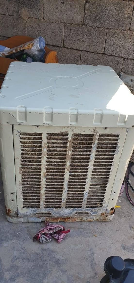 للبيع مبردة حجم كبير نضيفه وجاهزة 
***********
