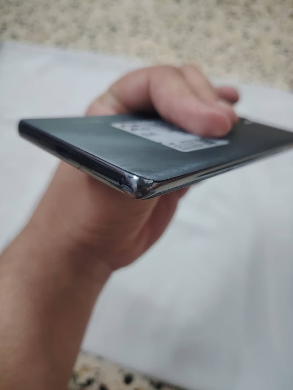 Tecno Camon 40 Pro 5G
RAM 12 
​🔴 للبيــع 🔴
الجهاز ما مفتوح ولا مبدل منو اي شي 
فقط بي ضربة موجوده بالصورة 
للاستفسار على الرقم ***********
