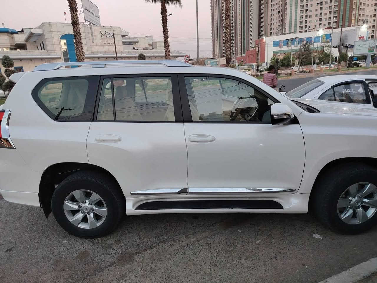 السلام عليكم برادو موديل 2019 للبيع او مراوس بسورنتو حديث او برادو انزل موديل يعني محتاج فرق
السلام عليكم برادو موديل 2019 للبيع او مراوس بسورنتو حديث او برادو انزل موديل يعني محتاج فرق 
المواصفات السياره TXL فول بس الكشن ميكانيك السياره كلهه وضع شركه مكفوله من الدعاميه للدعاميه استلام شركه جيهان بيهه رصعه بالچالملع الگدام جهه السايق موضح بالمنشور
محرك 6سلندر شرط مامفتوح
ماشيه 145 الف 
كاميرا
حساسات خلفيه
تشغيل عن بعد 
ثلاجه 
مواصفات معروفه السياره وضع شركه شرط
رقم اربيل جديد بسمنا تحويل مباشر
 السياره كلهه شرط ربع ماتصرف عليها
السعر (363)وبيهه مجال للطيبين مكان السياره صلاح الدين الشرقاط
اتصل وتدلل

***********
***********
(السياره مال بيت)

