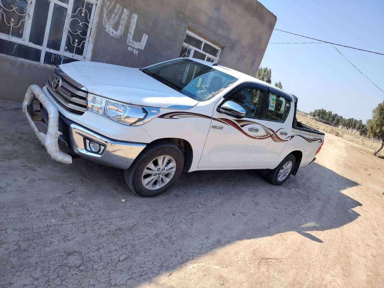 هايلوكس • ٢٠٢٤ • رقم بغداد