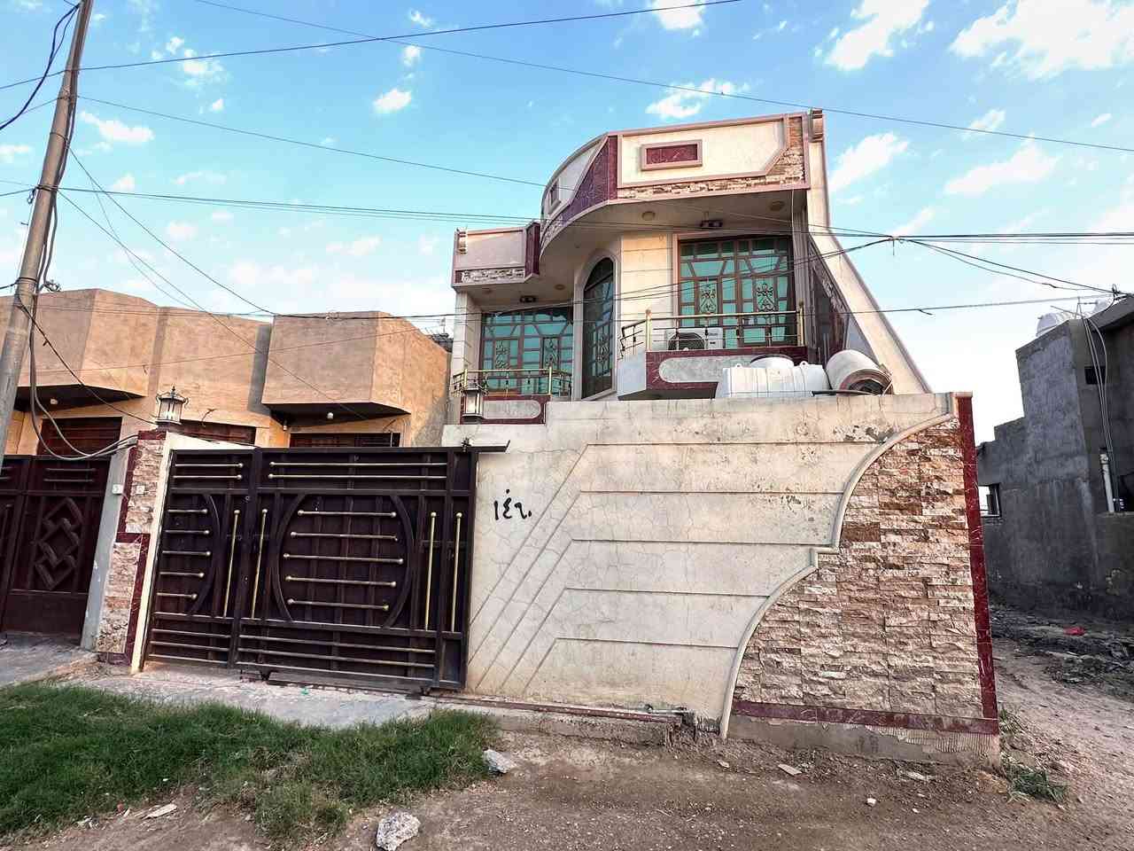 بيت150متر / ابو غريب / ابو منيصير / 4غرف نوم/ بناء طابوق/ ارضيه كاشي/ حيطان سيراميك /وفول كامل من كل نواحي /
للاستفسار اكثر ***********
