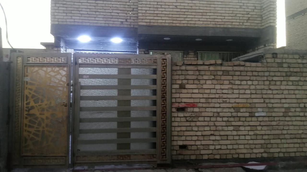 سلام عليكم بيت حديث للبيع ١٤٠متر ٧×٢٠ الشعله الدوانم بعد سكه قرب شارع البودراج فرع اسواق سجاد الطيب بناء سنه ٢٠٢٥ جاهز للسكن السعر ١٠٥ مليون بي مجال اتصال على رقم ***********
