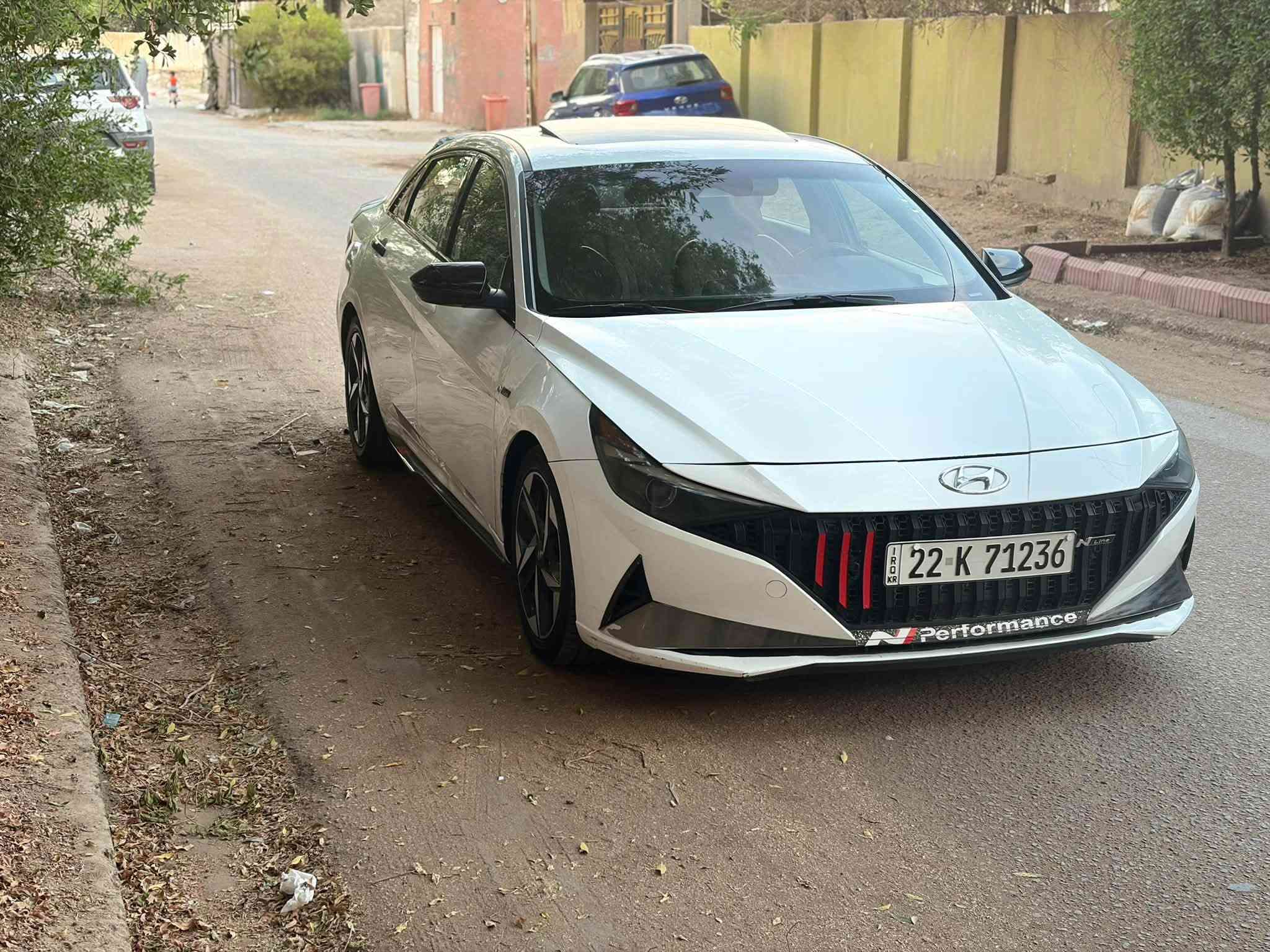 الانترا 21 اربيل تحويل او وكاله شرط 
حادثه بلصور بنيد سطحي بدون دواخل ارباك دركه وبيه باب خلفي بي صبغ نص باقي مكفوله 
السياره ان لاين تجي فول موصفات فول 
فتحه 
بصمه بصمه ابواب 
كشنات جلد. مختمات N
دركه. مختمه N
كشنات كهرباء 
كشنات تدفئه بريد 
انظمه قياده 
شفتات ستيران 
كامره اماميه 
رادار امامي توقف ذاتي 
تشغيل عن بعد
اشاير بلمري 
رادار مري مري قلاب 
كزوز رياضي بلادي 
مكينه 1600
ماشيه 53 الف ميل 
كير مكينه حداديه تبريد كهرباىيات كفاله 
مكاني بابل 
129 مجال بسيط
***********
***********
