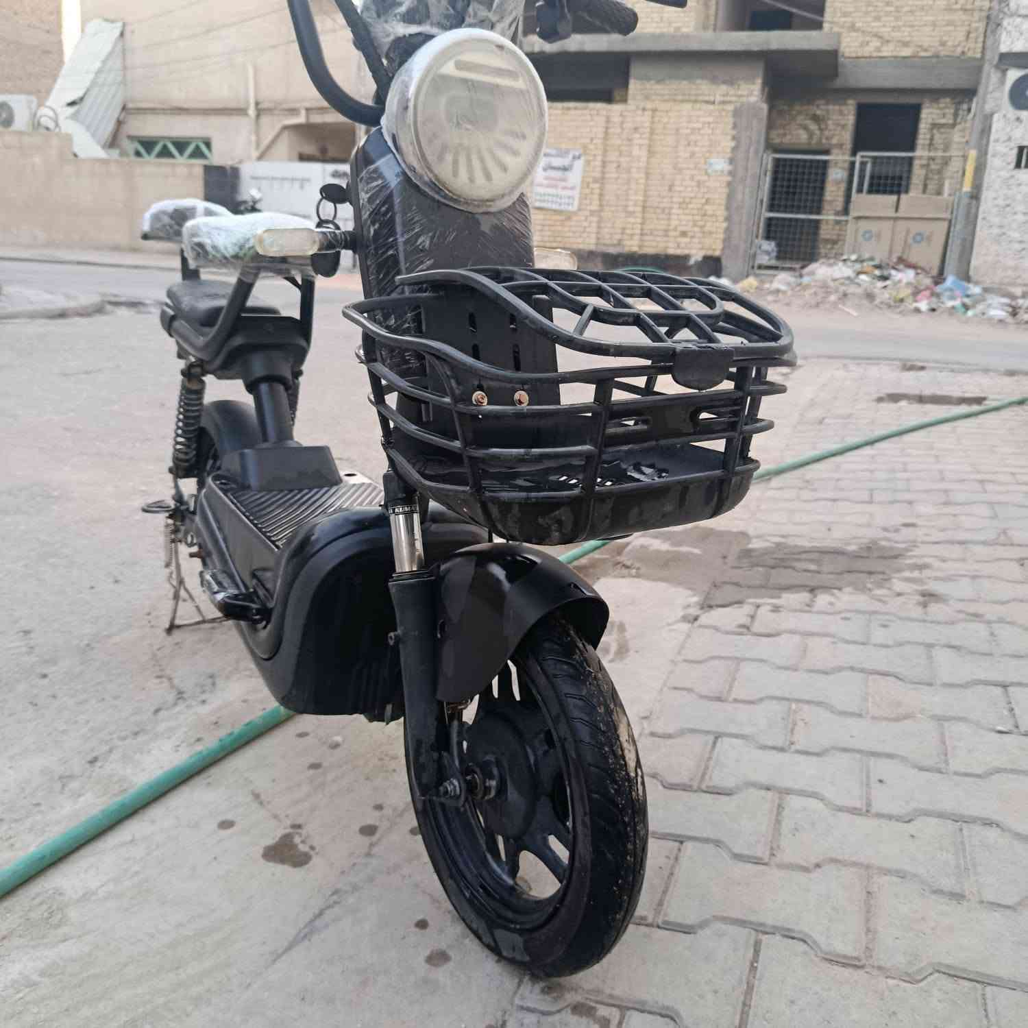 دراجه ريان حجم 14
فولل جديده 

تايرات جدد بعدهن مال وكيل + كهربائيات كله شغاله + سله 
دراجه مناقصه شي بطاريات عل فحص 

السعر 260 وبيه مجال 
رقمي *********** 
متواجد ماسنجر
