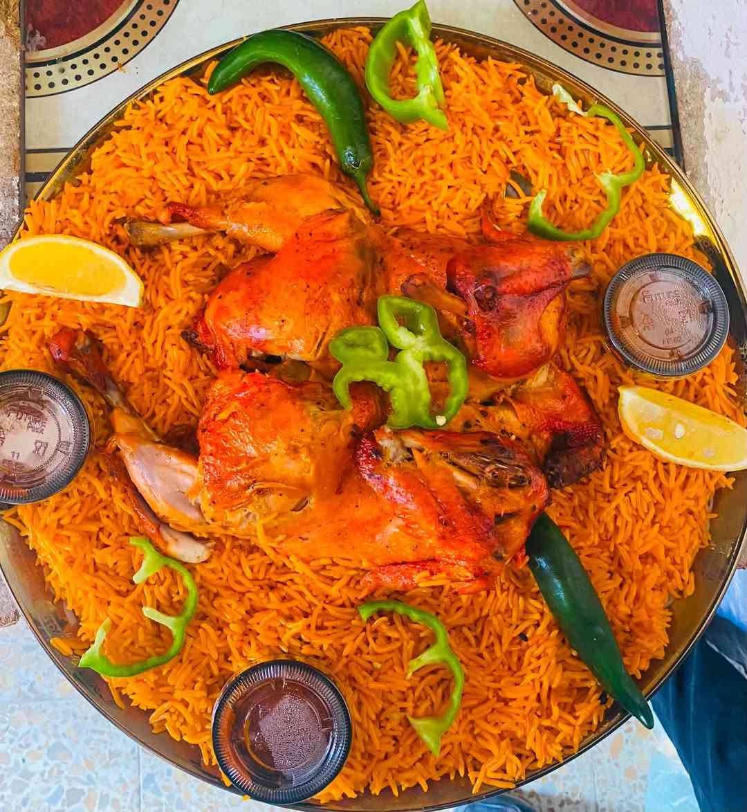 مطعم مندي التراث 🫰🏻👈🏻عبس
يوفر لكم اطيب الاكلات واذا مطيب فلوسك راجعتلك 🫰🏻

1-مندي لحم 🤤

2-مندي دجاج ☺️

تمن ومرق / شرط درجه اولى 

دجاج شوي 😌

كل الي عليك تتصل يصل طلبك لباب بيتك 🏡

📍شارع النكره مجاور اسواق فراس 

***********

***********

نص مكتوب في الصور:
- مندي التراث
- تمن ومرق
- دجاج شوي
- مندي لحم
- مندي دجاج
- يوجد توصيل مجاني داخل الزبيدية