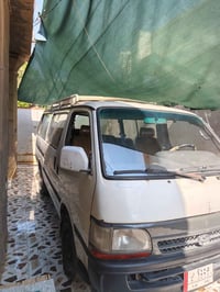 دلي عباس • خط طالبات مسائي