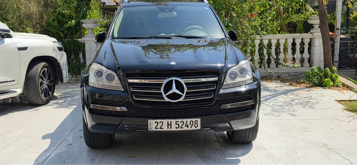 Mersdes benz GL 450 /2012
فول فول مواصفات
گێڕ مەکینە بە شەرت نەکراوەتەوە
تەنها یەک شوختی هەیە باقی هەموی بە شەرتی سۆنەر
3 شاشە
دەبڵی هەوا هەموی مەزبوت ئیش دەکا
١٥٨ هەزار ڕۆیشتوە
سندوق جەگ
گوشین سارد و گەرم
سوکان هیتەر
فوول فوول فوول مواصفاتە 
رقم سەنەوی نوێ بە ناوی خۆم
تحویل وەکالە بە شەرت
سەیارەکە زۆر زۆر نوێیە
***********
*********** أربيل, العراق
