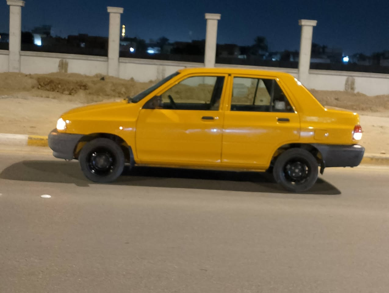سلام عليكم سياره سايبه للبيع مديل 2023 مكفوله كير ومكينه ماعده ضربه بل الباب ومعدله ومصبوغه كامله مصفره هيئه وغرامات رقم بغداد نكليزي تحويل ثاني يوم الاستفسار ***********
