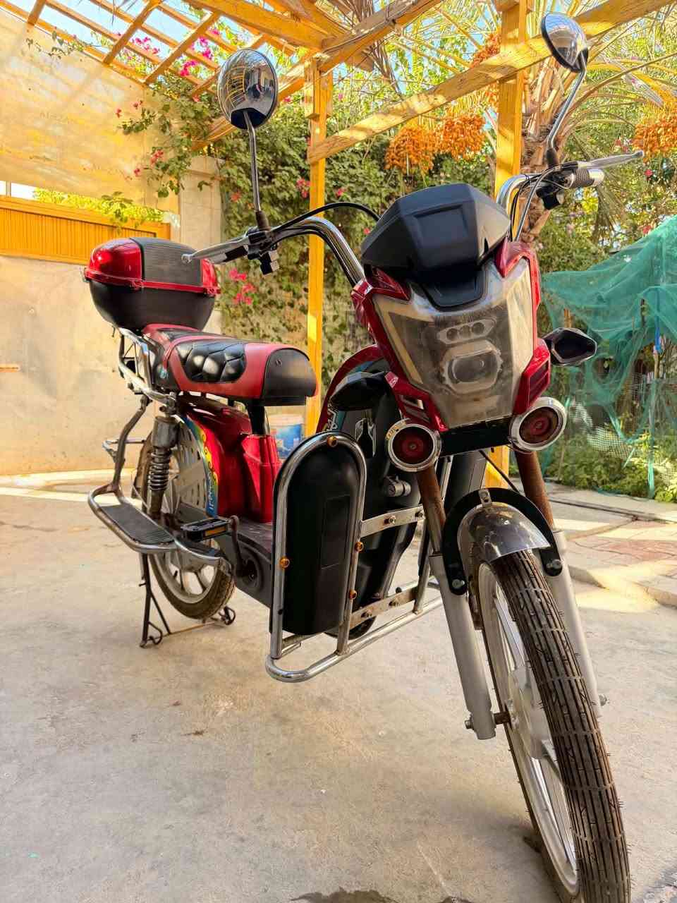 للبيع ب190 بدون باتريات  للتواصل ***********
