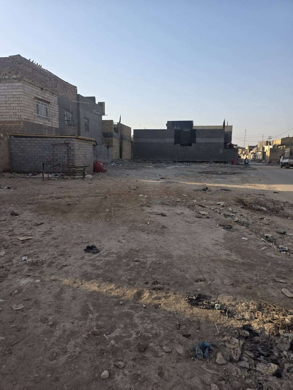 قطعه طابو زراعي سند 25تحويل مباشر المساحة 155العنوان بابل الحمزه الغربي حي الزهراء خلف بهاء النجار خدمات متكامله الإتصال على الرقم ***********
