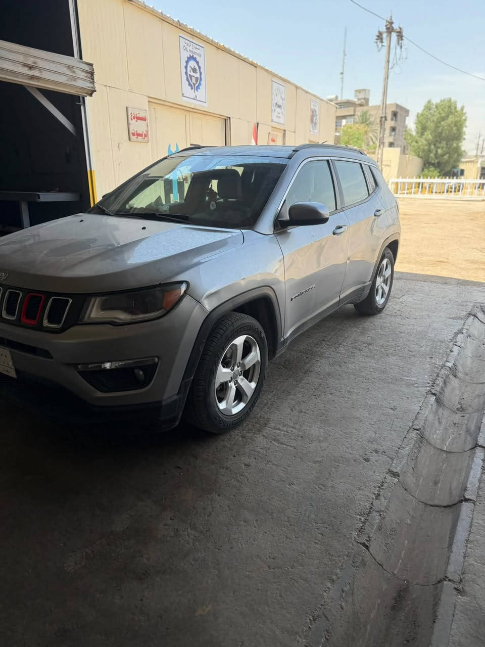 جيب كومبارس مويدل 18 فول مواصفات بدون ايرباك السعر 105 وبيه مجال ***********
