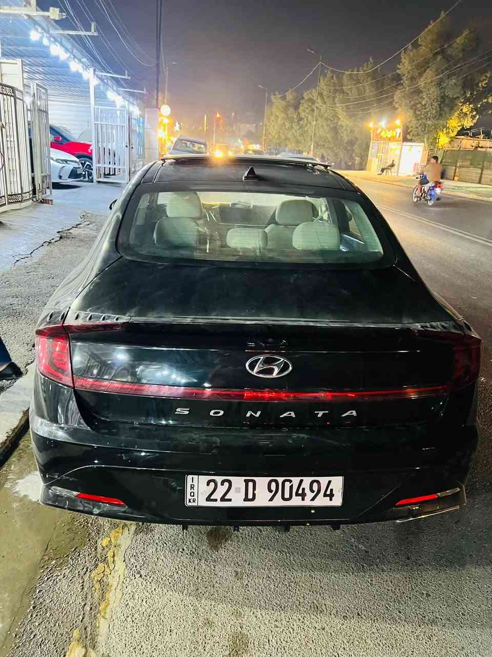 السلام عليكم سوناتا موديل 23 فول لمتد وارد امريكي ضرره جاملغ وربع البنيد بدون دواخل
مكينه 2500تنفس طبيعي 

شاشه كبيره 

بنراما 

سياره فول 

مكاني بغداد البنوك 

سعر 155وبيه مجال 

ماشيه 103 كيلو 

رقمي 

***********
