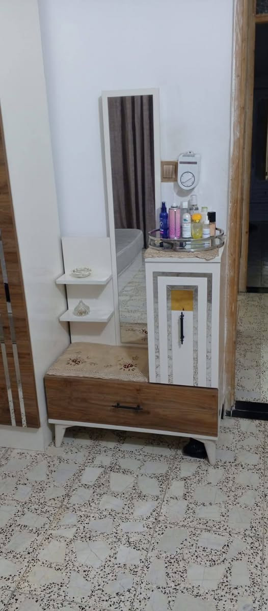 غرفه نوم تركيه اخت الجديده السعر 350
الرقم ***********

