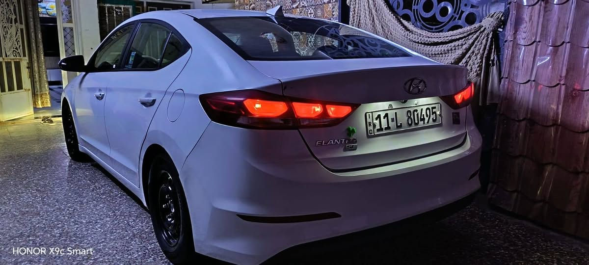 🛑 مراوس كورلا
الانتره 2018 وارد أمريكي قطعتين صبغ فقط محرك 2000دوش كير ATالمرغوب تحكم استيرن نظام ايكو اقتصادي شاشه ذكيه ثلاث انضمه قياده
تايرات جدد كهربائيات بلاديه
مواصفات السياره معروفه وخير من الله
العنوان بغداد الشعب
رقم الهاتف *********** واتساب

نص مكتوب في الصور:
- HONOR X9c Smart
- 1 / 10 BidCars تمت ترجمة الصفحة إلى العربية. تراجع
- 46 4:14 3 / 10 1:1 X BidCars