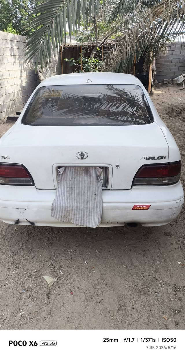 سلام عليكم افلون موديل 95رقم بصره راعيه موجود مكفوله كص ونقل وصوليات مكينه وكير شرط الفحص مكان السياره البصرة الزبير السعر 27وبيه مجال ***********
