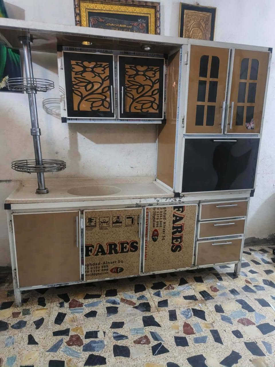 طباخ كريازي مصري 225طباخ فريش 220 كاونتر اربع قطع 250 مجمده 160 كاونتر اسود 190كاونتر خضر 130كاونترجوزي170 سعار بيها مجال بسيط مكان بغداد يوجد توصيل بكروه داخل بغداد تواصل على وتساب ***********
