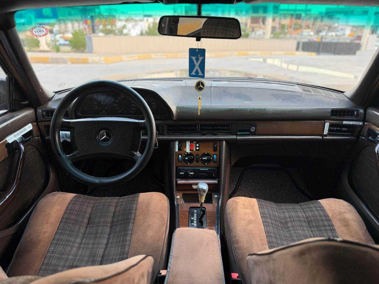 مارسيدس رئاسي باب قصير موديل 1987 ABS محرك بطه 3000 ديلگو تبريد ثلج تنته طكتين جام كهربائي صبغ للجماليه فقط بدون ضرر بدون خياس رقم اربيل دولي هزه ليغايه 2028 جديد سنويه بسمي شرط تحويل وكاله سياره جاهزه سعر 63 بي مجال *********** مكاني كركوك كركوك, العراق
