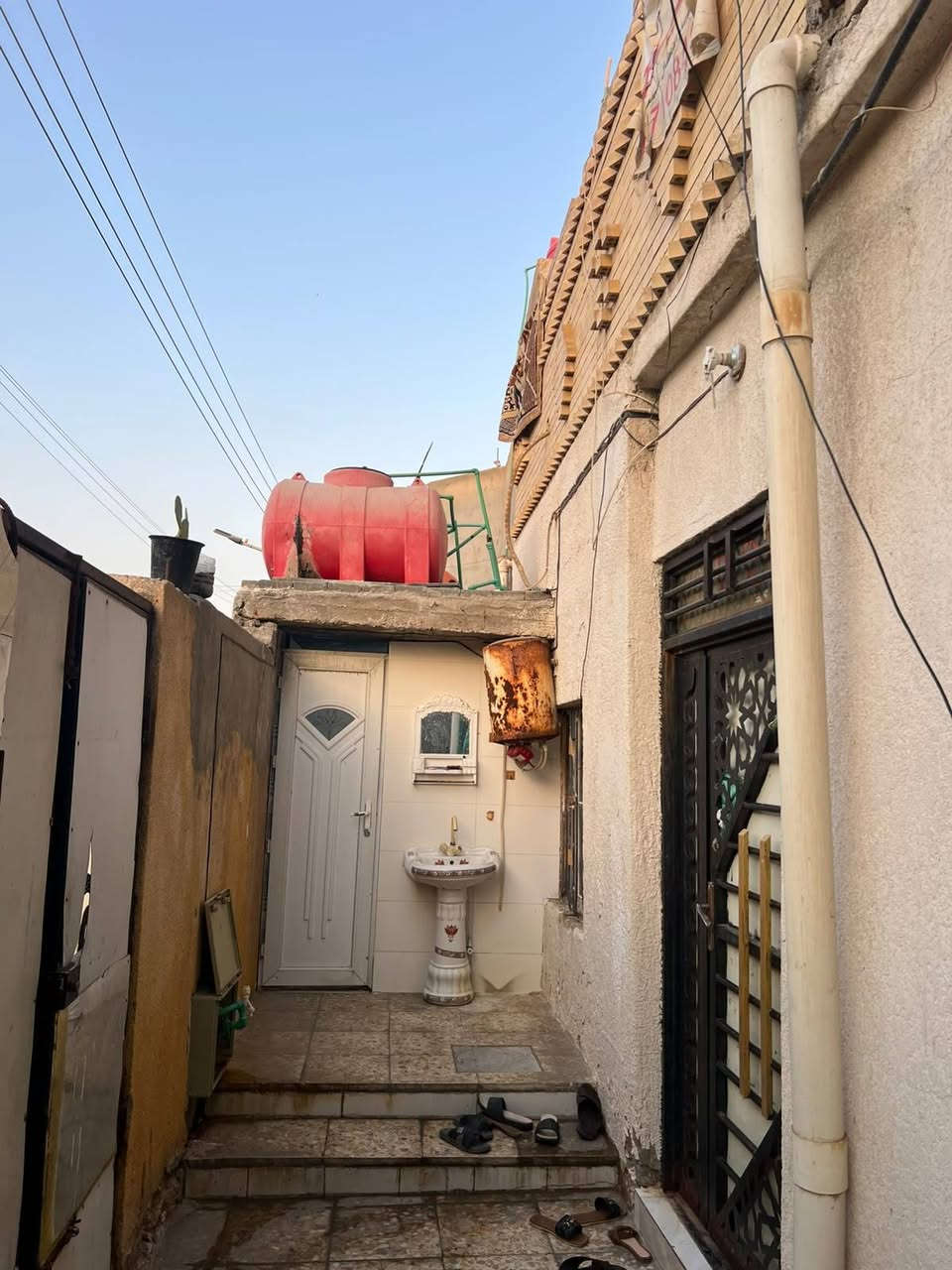 الحيانية حي المربع • ٤ غرف • طابو ملك صرف