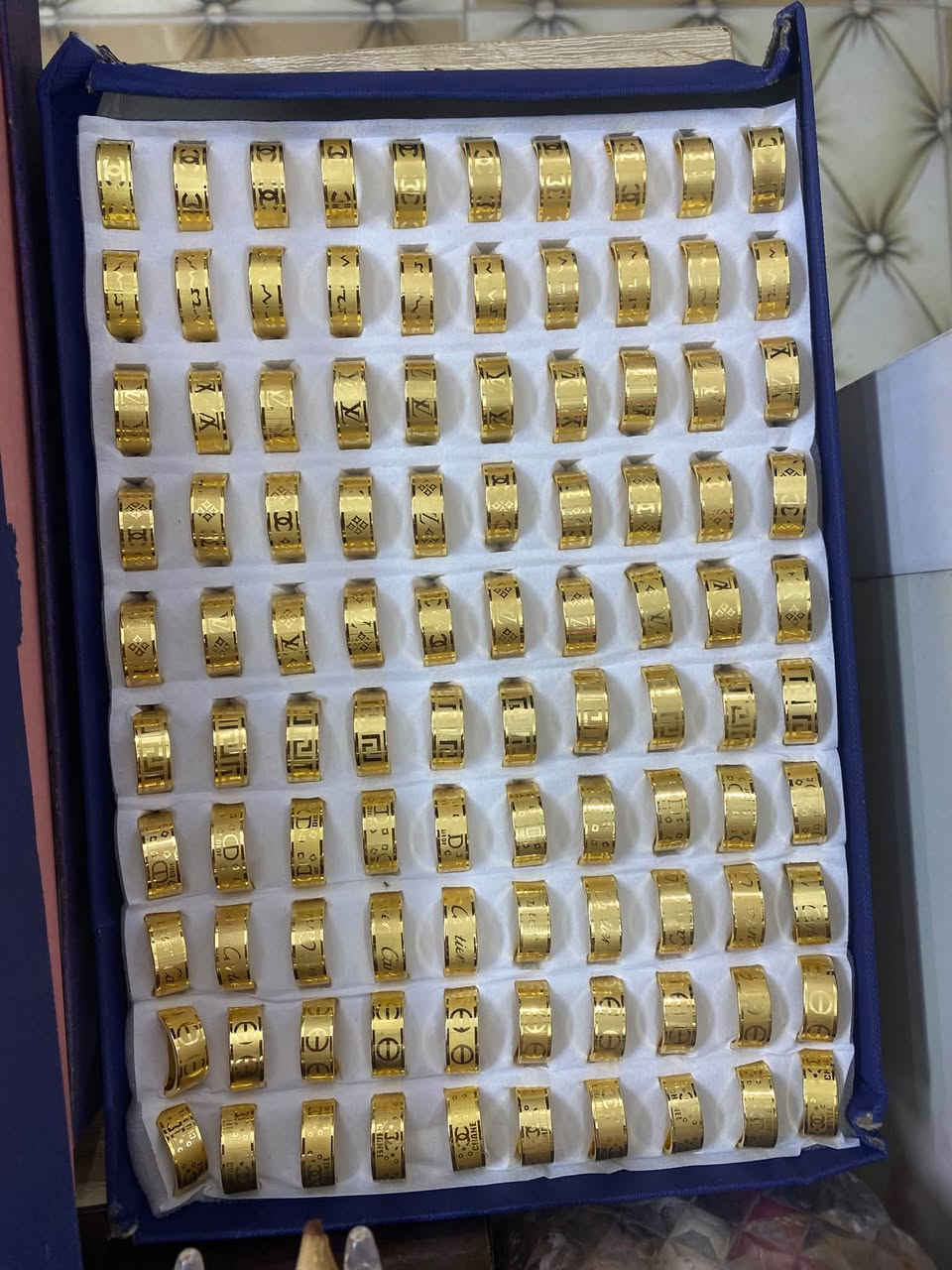 اسعار مناسبه جدا 
كوزمتك ابو مهدي 
النصر / الصوب الصغير / مقابيل بنايه سيد علي ع شط 
قرب جسر المعارج 
يوجد توصيل كافه انحاء العراق 
واتساب ***********
