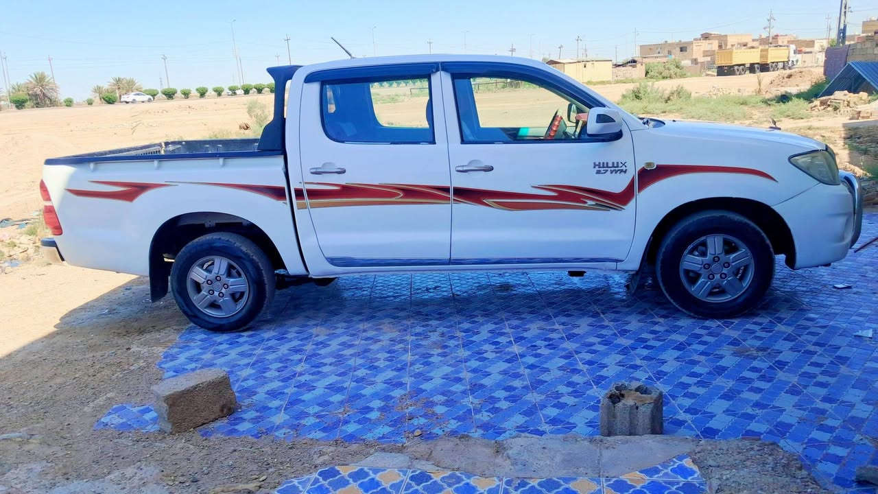 فلاونزه للبيع موديل ٢٠١١ رقم واسط  نكليزي مكفوله كفاله عامه كير ومحرك سعره ١٥٥ عنوان الكوت قضاء الحي 
للاستفسار ***********
***********
