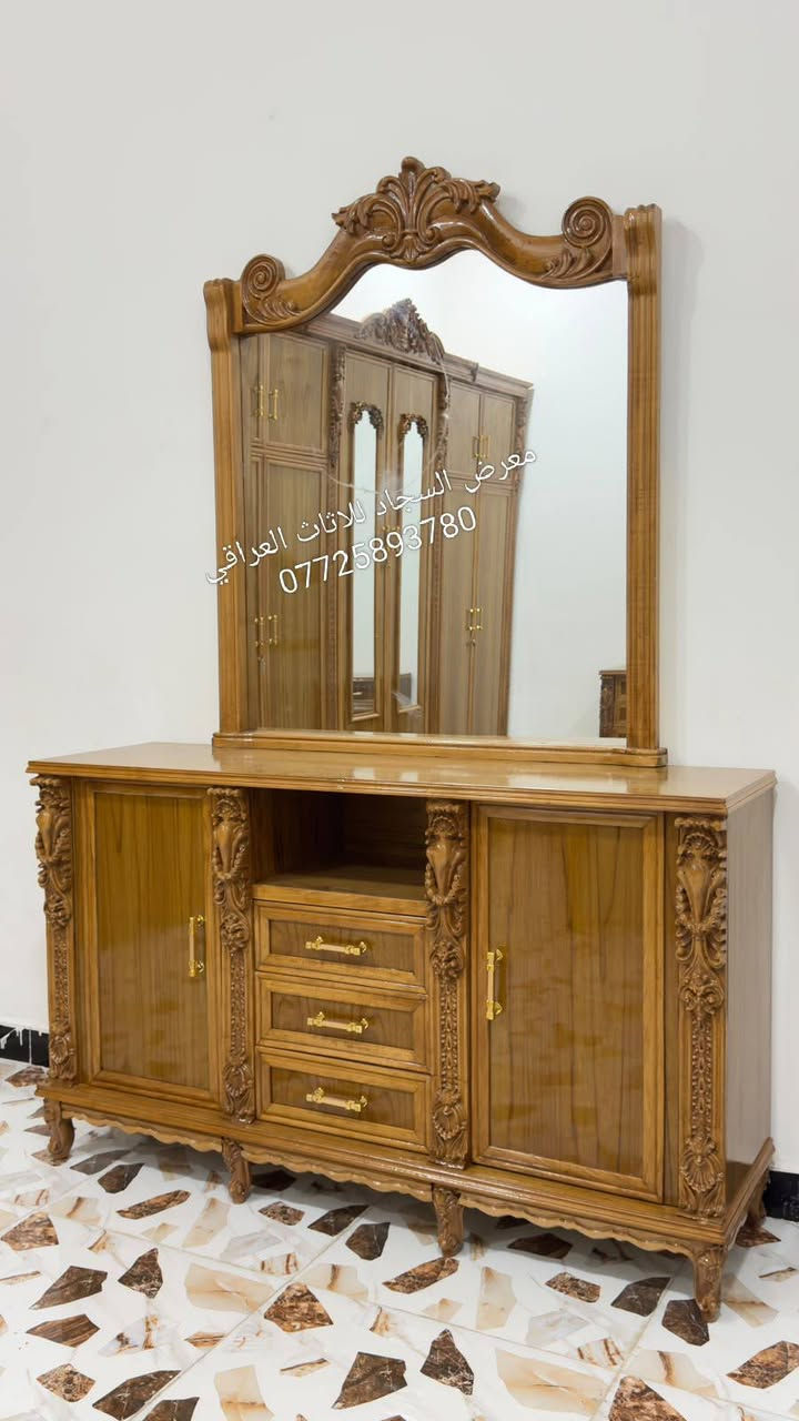 تم تسليم غرفة النوم الى الاخ مصطفى 6 ابواب ملحق شغل صاج وزان درجه اولى
للاستفسار والحجز 
***********
***********
