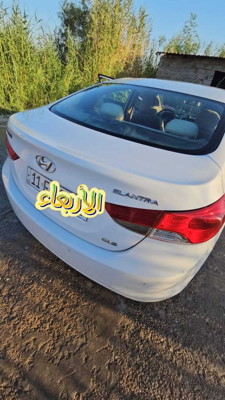 النترا
مديل 2012 
مواصفات GLS
بيه جاملغ مبدل تفاصيل اكثر اتصل *********** واتساب
