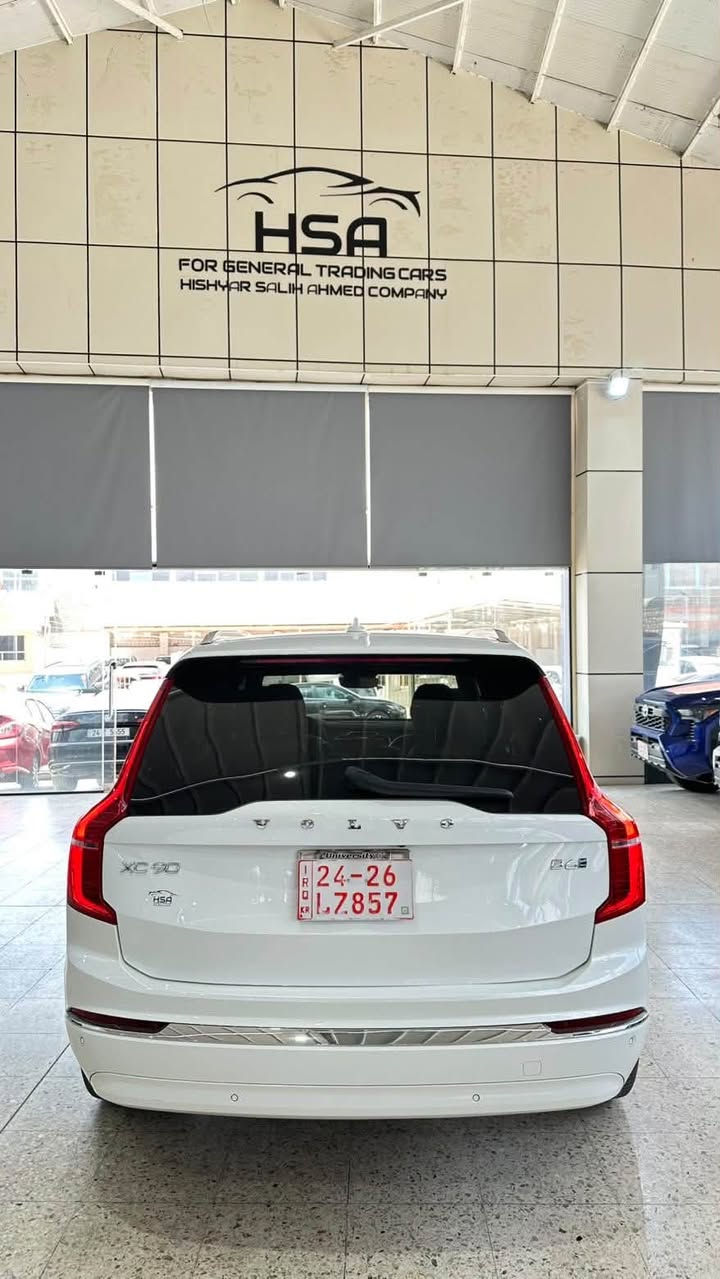 VOLVO XC-90 UlTIMATE FULL OPTION 2024
سعر : 42,500$ 
ماشية 22,000 مايل 
مواسفات فول فول : 
داتاشو-٥كاميره -پانوراما-رادار-جه گ-سماعه هرمان كاردون - لايت دايناميك -شغال-پردة - ٣ مقعد-صندوق شفت - داخل قيسي-كوشن هيتر و تبريد - كوشن مساج كوشن خزن - عينه رادار - دبل اكسل - شاشه مزن - داخل ليد - تبريد مركزي 
ملاحضة :  بدون صبغ ١ PDR بل جاملوغ خلفي 
مكان سيارة زاخو 
YV4062PF7R1172356

***********
