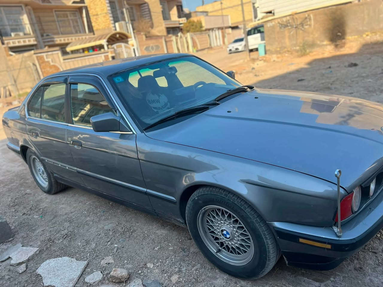 بي ام موديل 1991 حجم 525i  اصل مكينه مسكر عدل رقم بغداد بأسمي سنويه لحد 2030
تبريد شغال منظومة لايت زنون عالي ناصي تخم تاير جديد  السياره جاهزة بيها نقوصات قليله جدا كير ومحرك خير من الله  مكاني حله و الانبار 

الاستفسار علق تم يجيك السعر ع الخاص 

او الاتصال ع الرقم 

***********

