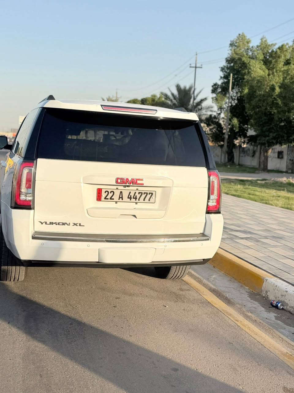 سلام عليكم سياره للبيع موديل 2020خليجيةمكفوالة من عدة جاملغ خلفي بي بارد بد داير جاملغ سياره جديده سعر سياره 32بيها مجال الشراي ***********
